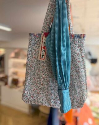 Cotton Tote Bag: Flowers